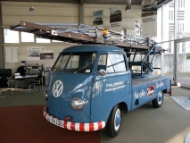 Ok, so this one isn't actually in the Bughaus workshop. This fine split pickup ladder  truck was spotted on our travels in Germany